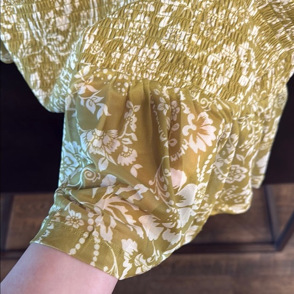 Mauve Gold Peplum Blouse with White Notched Collar Anthropologie - Picture 4 of 5